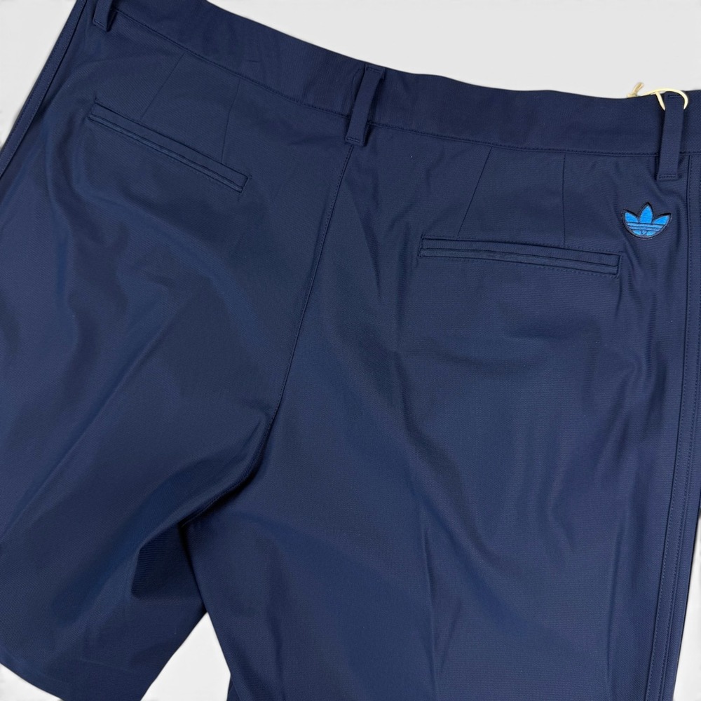 ADIDAS Golf Originals F Pleated Shorts Mens 36 Navy Blue Three Stripe Casual - Picture 9 of 13